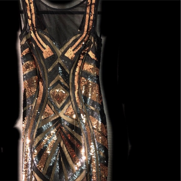 BEBE Deep Vback Bronze Platinum Gold Sequin Dress NWT - Picture 2 of 4